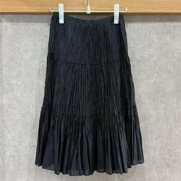 ROPE 셔링 플리츠 플레어 스커트 블랙