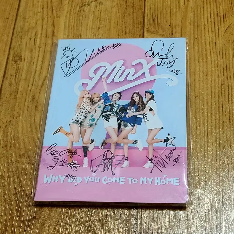 Shop dreamcatcher signed on Bunjang Global Site - No more