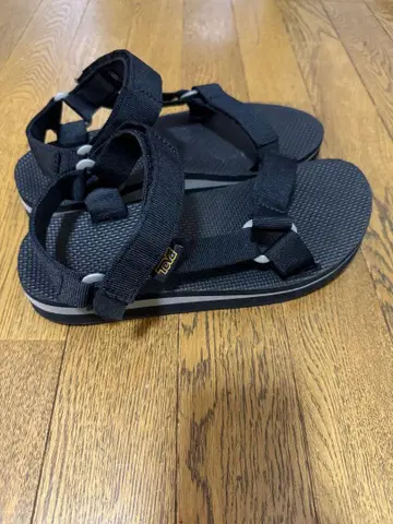 배송비 포함 TEVA 샌들 유나이티드 애로우즈 별주 상품 26cm