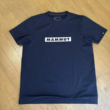 MAMMUT 네이비 티셔츠 L