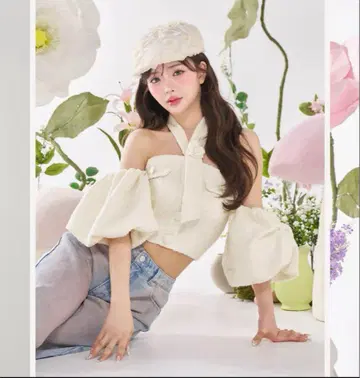 Darich 홀터넥 오프숄더 트위드 상의 화이트 새상품