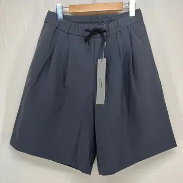 윔 어태치먼트 EASY WIDE TUCK SHORT (그레이/M)