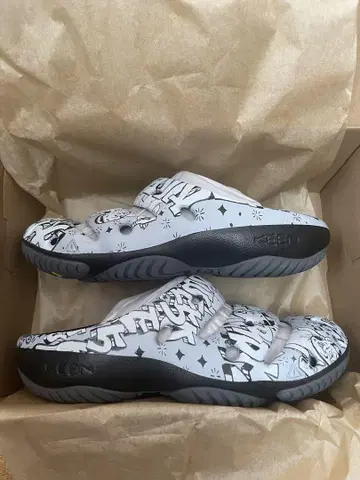 KEEN 요기 미사용 새상품