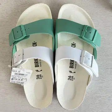 버켄스탁 그린 & 화이트 샌들