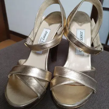 JIMMY CHOO 골드 힐 샌들