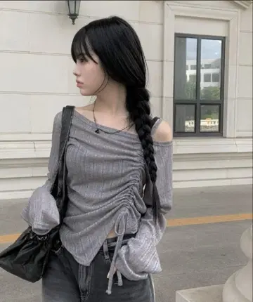 anyonemore 원숄더 개더 리본 긴팔 티셔츠