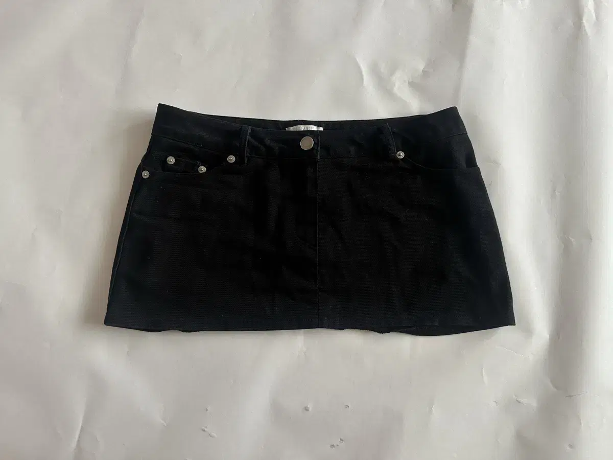 Aeongss Hip Hanger Mini Skirt