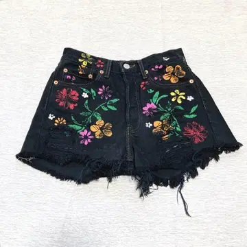 빈티지 꽃무늬 페인트 숏팬츠 블랙 데님 개성파 성숙 캐주얼