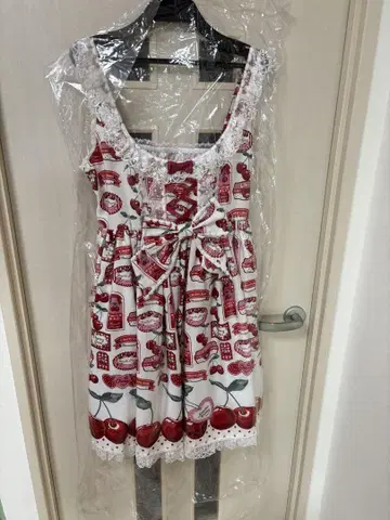 Cherry Jam Label 점퍼 스커트