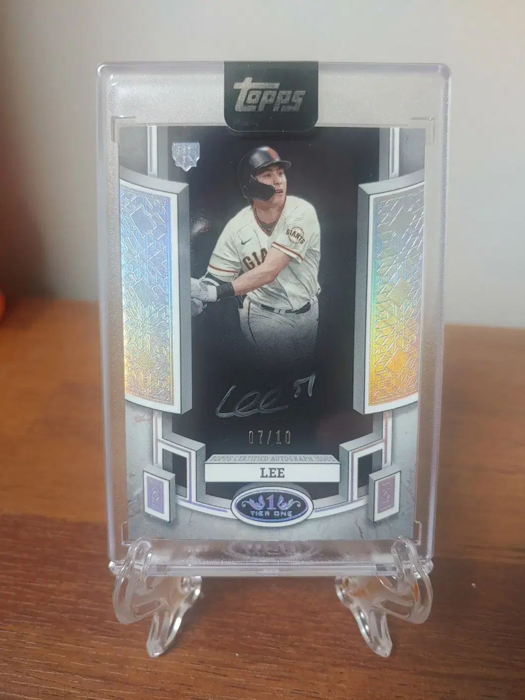 Lee Jung-hoo Rookie Limited to 10 Lucky 7 On-Auto Card