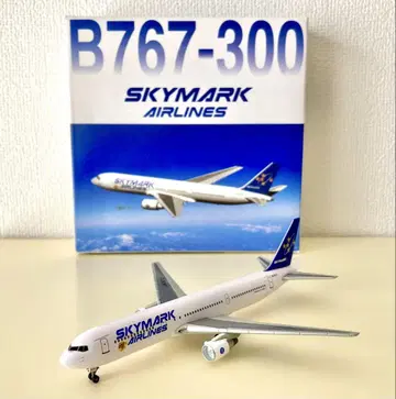 SKY 스카이 마크 B767-300 1/400