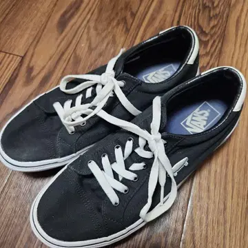 Vans 블랙 로우 컷 스니커즈 27cm