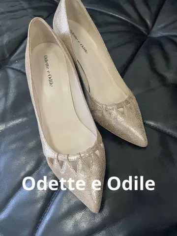 Odette e Odile 펌프스
