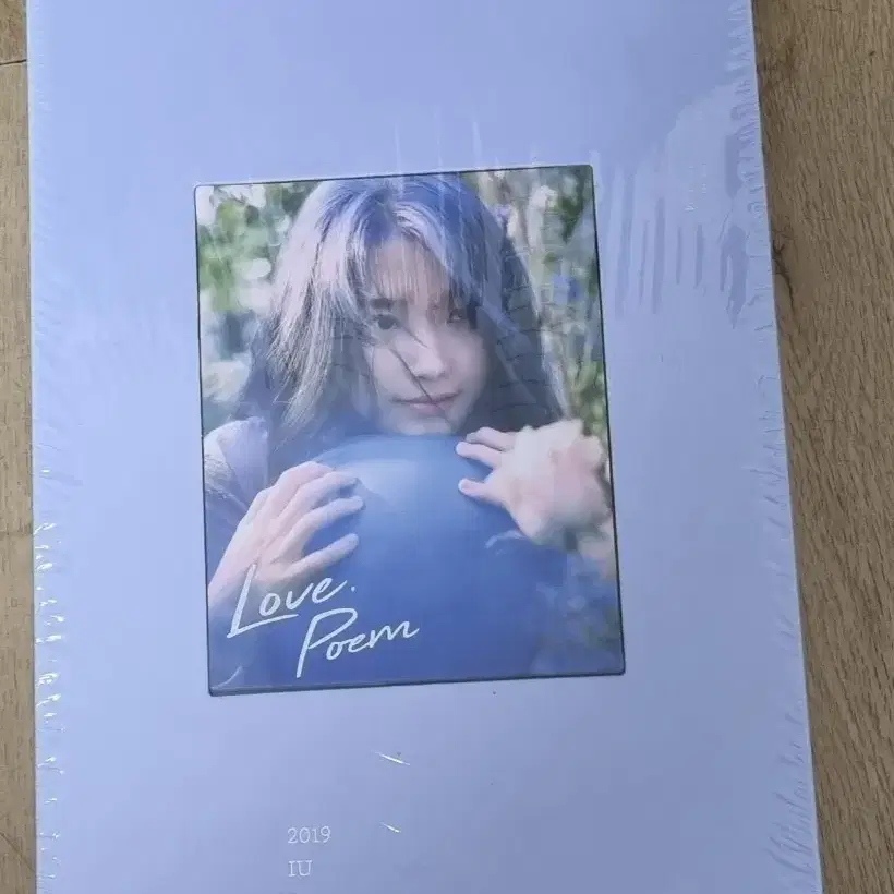 IU - IU 2019 TOUR CONCERT [LOVE, POEM] IN SEOUL 2 DISC(CD