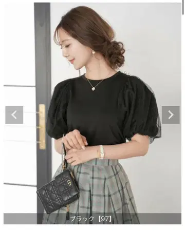 르 레브 바닐레 체크 튤 퍼프 슬리브 티셔츠