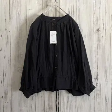 택 포함 새상품 네스트로브 nest Robe 2way 린넨 턱 블라우스