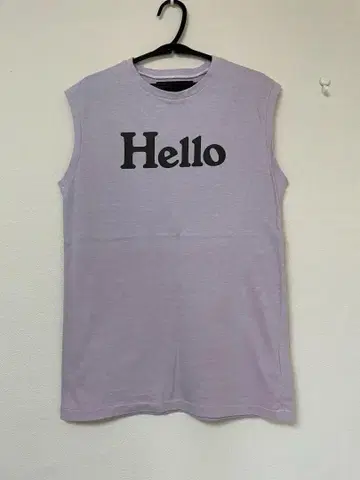 매디슨 블루 Hello 티셔츠 슬리브리스 옅은 퍼플
