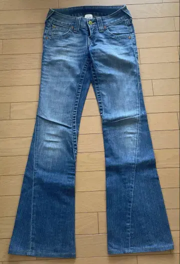 TRUE RELIGION 청바지 25