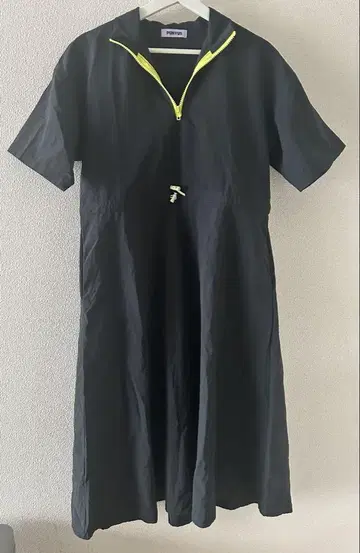 푸뉴즈 반팔 원피스