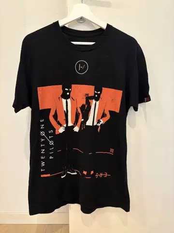 Twenty One Pilots 투어 T