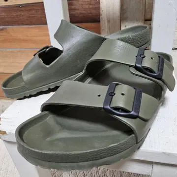 버켄스탁 애리조나 샌들 카키 26.5cm 41