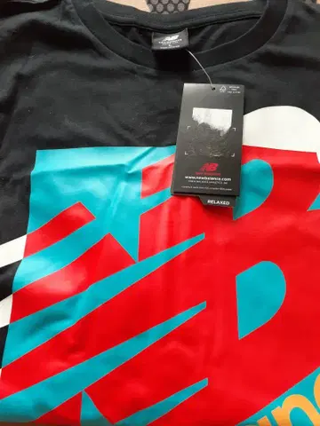 New Balance 릴랙스 핏 티셔츠 L