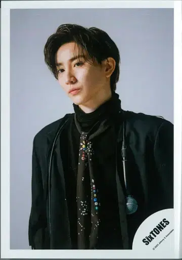 SixTONES 목소리 교모토 타이가 공식 사진 *1장
