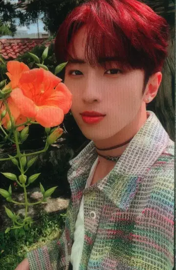INI 초회 한정판 B 허펑반 TAG ME