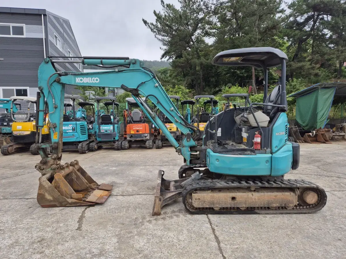 Mini excavator Kobelco SK35 bucket 3 types