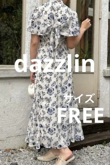 dazzlin 다즐린 리본 플레어 슬리브 플라워 원피스