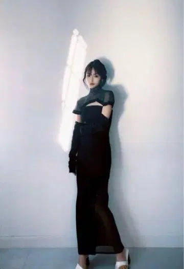MELT THE LADY 블랙 터틀넥 드레스