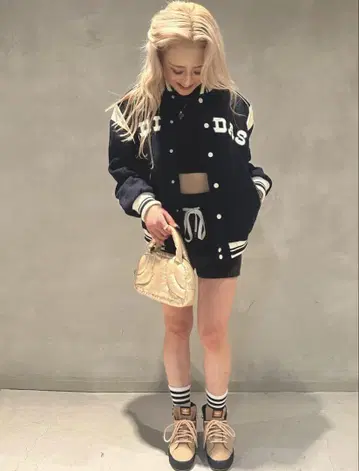 아디다스 VRCT BOMBER W 버시티 자켓