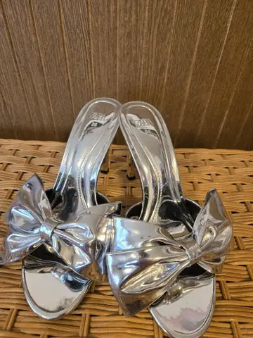 자라 실버 리본 포함 힐 샌들 36