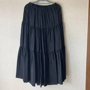 PHEENY 티어드 롱 스커트