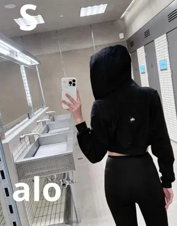 Alo Yoga CROPPED HOODEE 크롭 후디 블랙 S