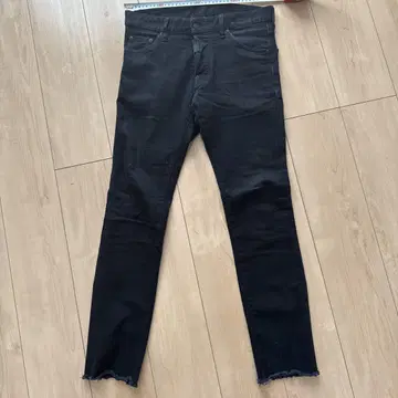 DSQUARED2 블랙 데님 팬츠