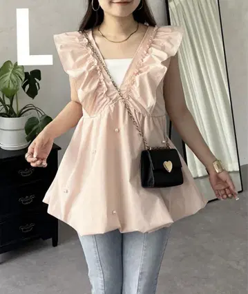 6월 22일까지! 택 포함 미사용 새상품 프릴 V넥 펄 장식 벌룬 베스트