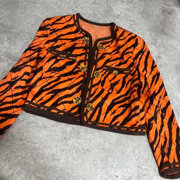 이타리야 화려하고 개성 넘치는 라이온 노카라 자켓 오렌지 9호