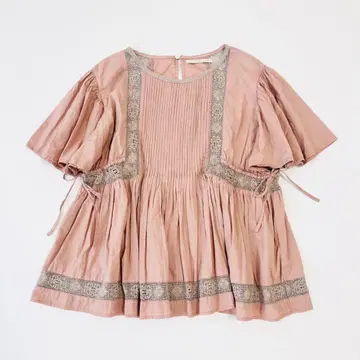 누키테파 핀턱 프릴 블라우스 자수 레이스 리본 살몬 핑크