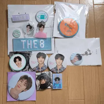 THE 8 핀 배지 키링 캔뱃지