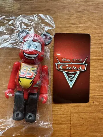 BE@RBRICK 베어브릭 디즈니 픽사 카즈