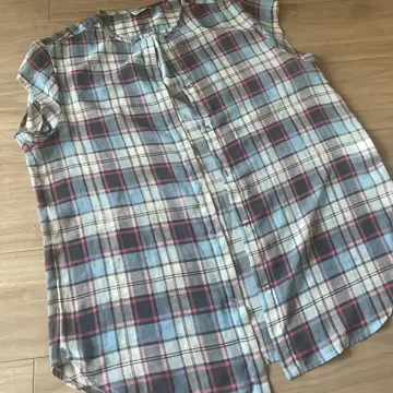 NOMBRE IMPAIR 슬리브리스 체크 셔츠