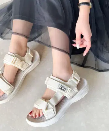 Java 아이보리 플랫 벨크로 스포츠 샌들 23cm