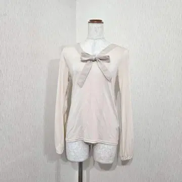 내추럴 뷰티 베이직 리본 포함 긴팔 티셔츠 베이지 M 사이즈