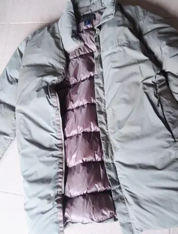 저렴한 mont-bell 고급 새상품급 다운 자켓 XL 올리브 그린