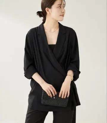 plage cache coeur 자켓 블랙 36