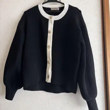 JUSGLITTY 가디건