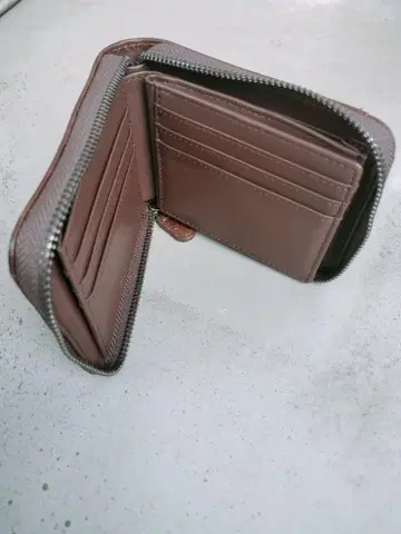 브라운 가죽 코인 케이스