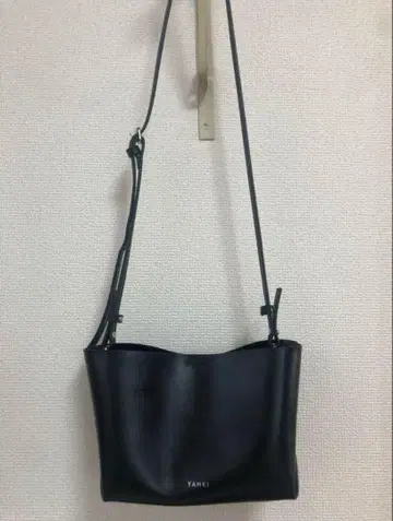 YAHKI 숄더백