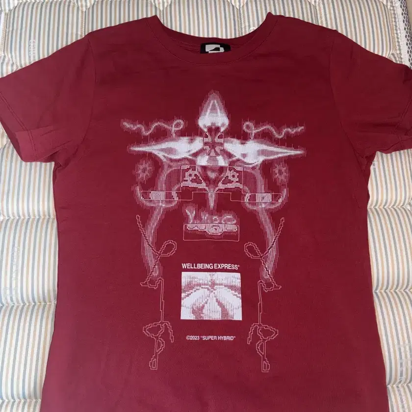 Wellbeing Express Digital Tattoo Tee Burgundy L on Bunjang